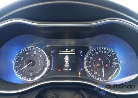 2015 Chrysler 200 Limited из США, поврежденный, VIN 1C3CCCAB7FN642348